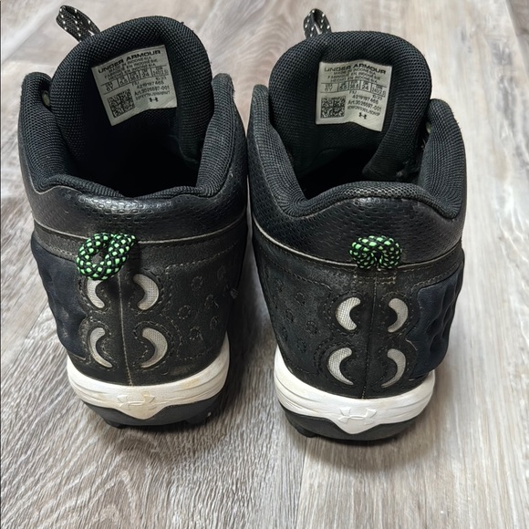 Under Armour Boys Harper Baseball Cleat Size 6 Youth - Picture 4 of 7